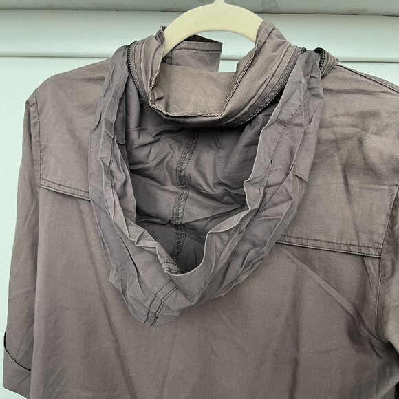 Forever 21 Utility Jacket - Picture 5 of 5